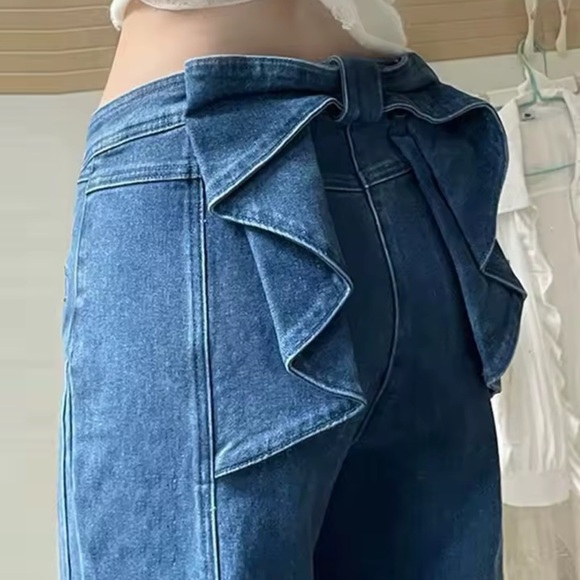 (1067) Cider Blue Flare Jeans with Bow Detail - Picture 4 of 9